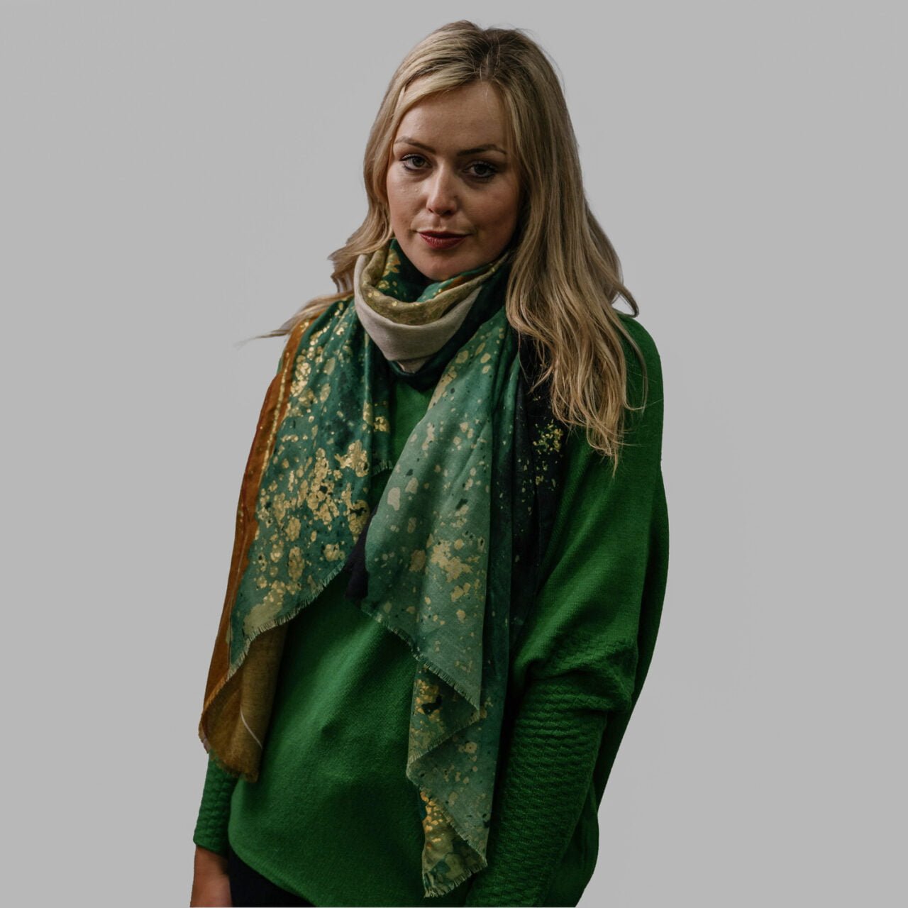 Zelly Abstract Green Scarf