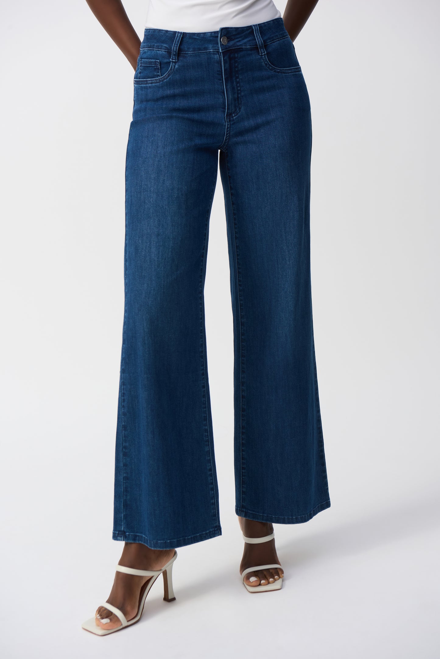 Joseph Ribkoff Medium Blue Denim Wide Leg Lightweight Jean 251968