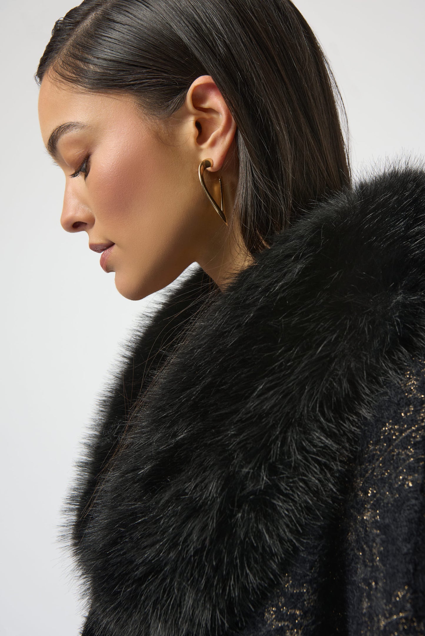 Joseph Ribkoff Fur Trim Cape 254934