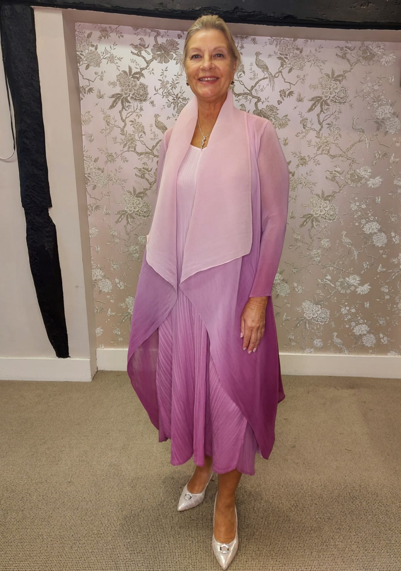 Alquema Smokey Rose Collare Coat & Estrella Dress AC2404/AD1072L