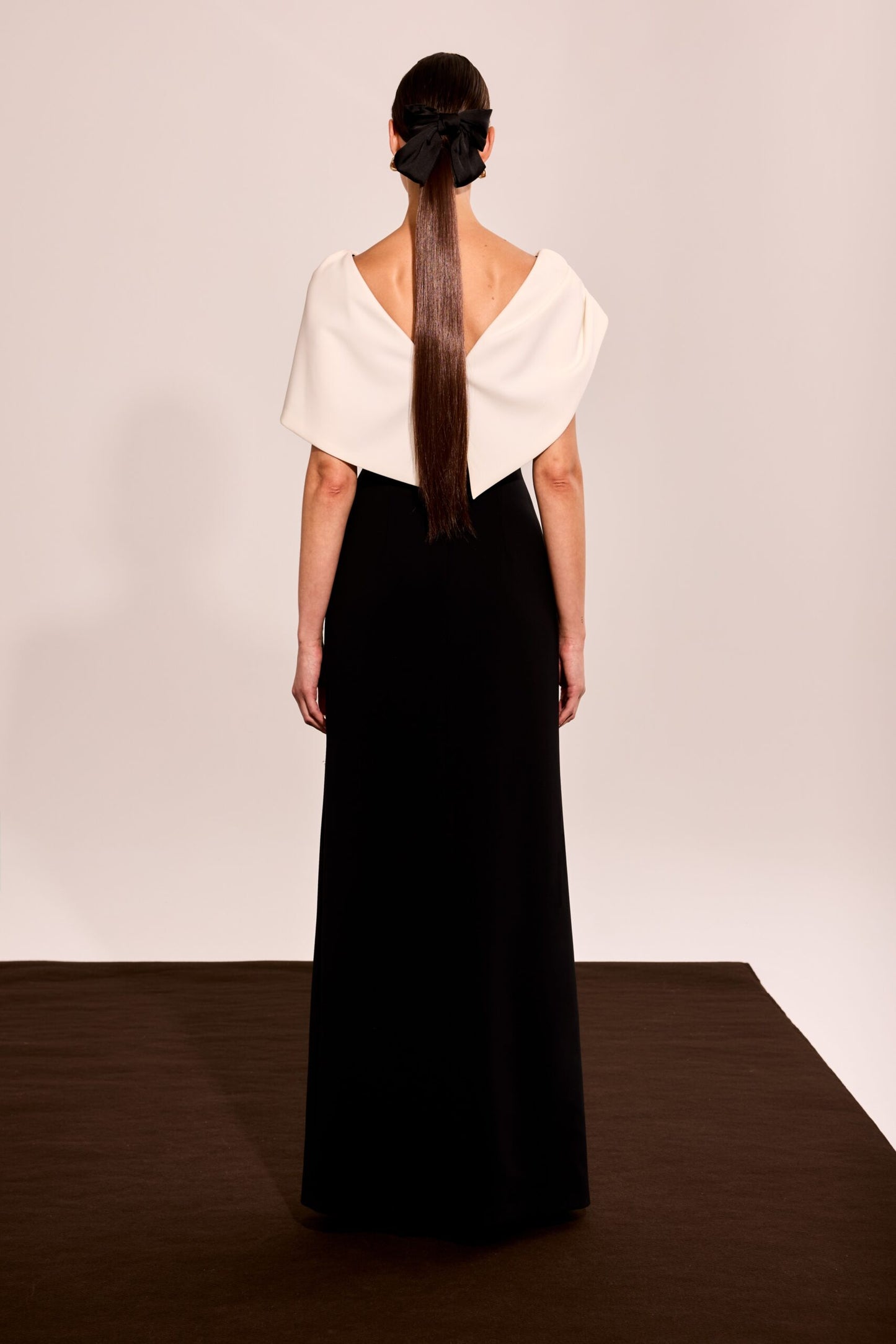 Carla Ruiz Black Long Pleat Dress 52001