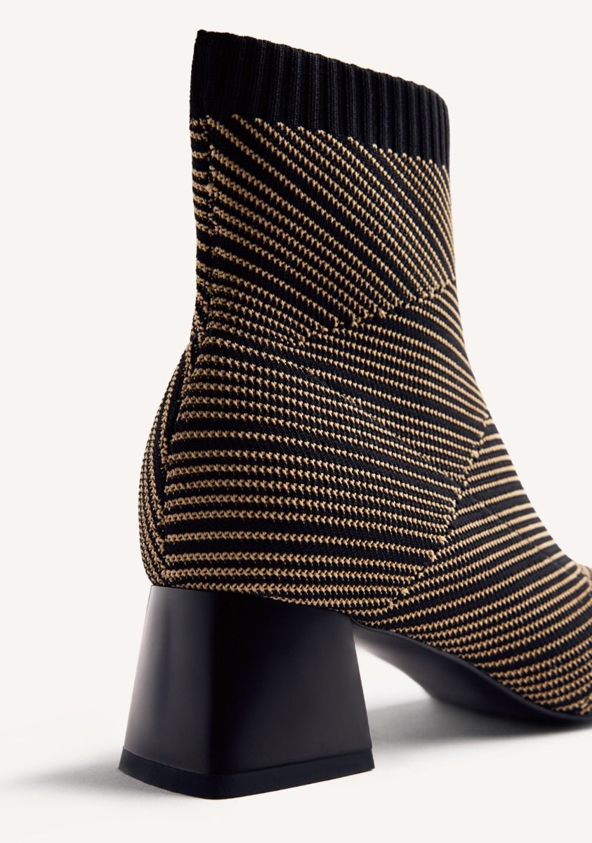 Gioseppo Stripe Elastic Boots Snover