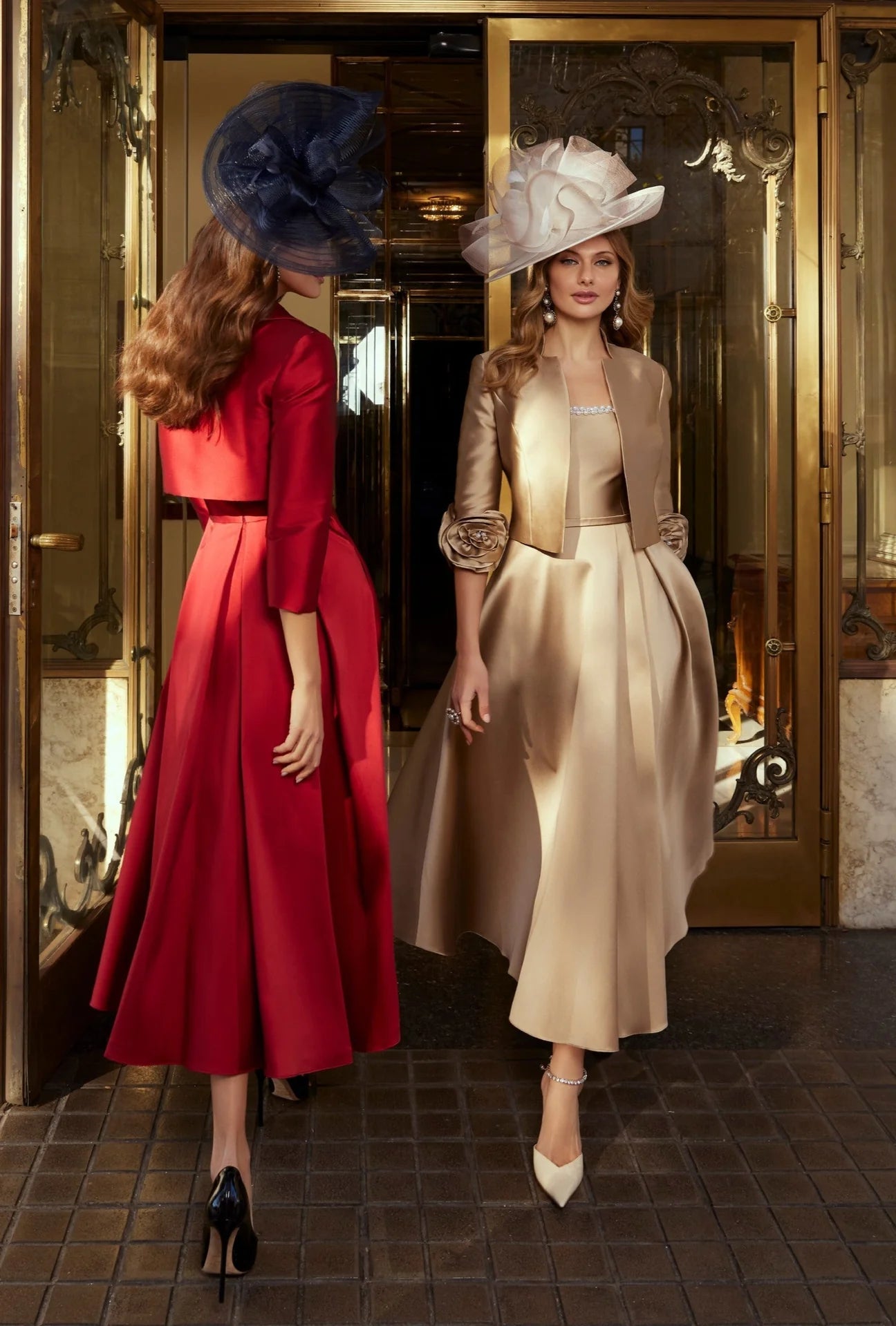 Veni Infantino Gold Pearl Detail Dress 992549