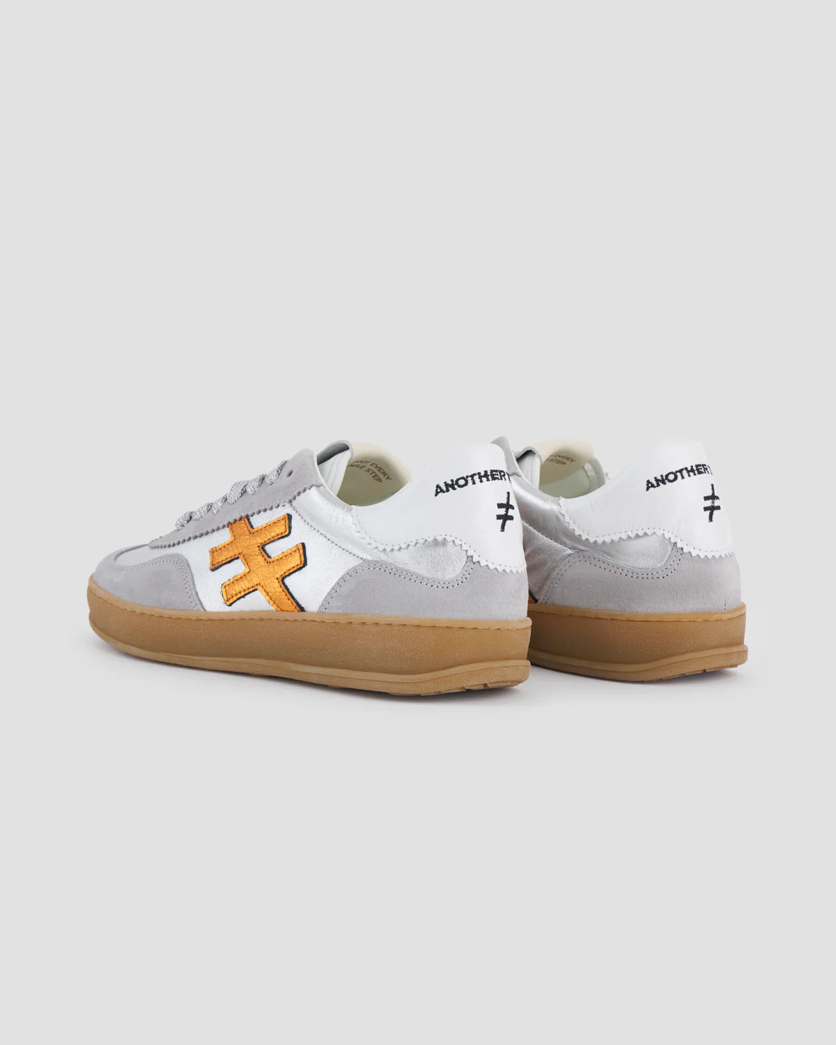 Another Trend Silver/Orange Trainers A032