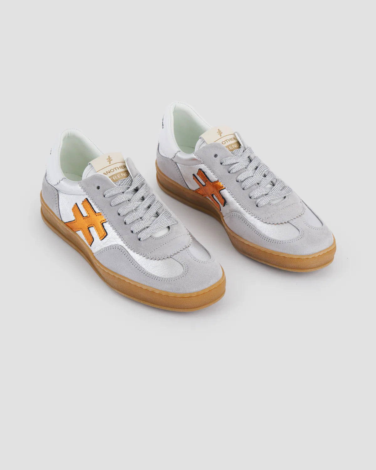 Another Trend Silver/Orange Trainers A032