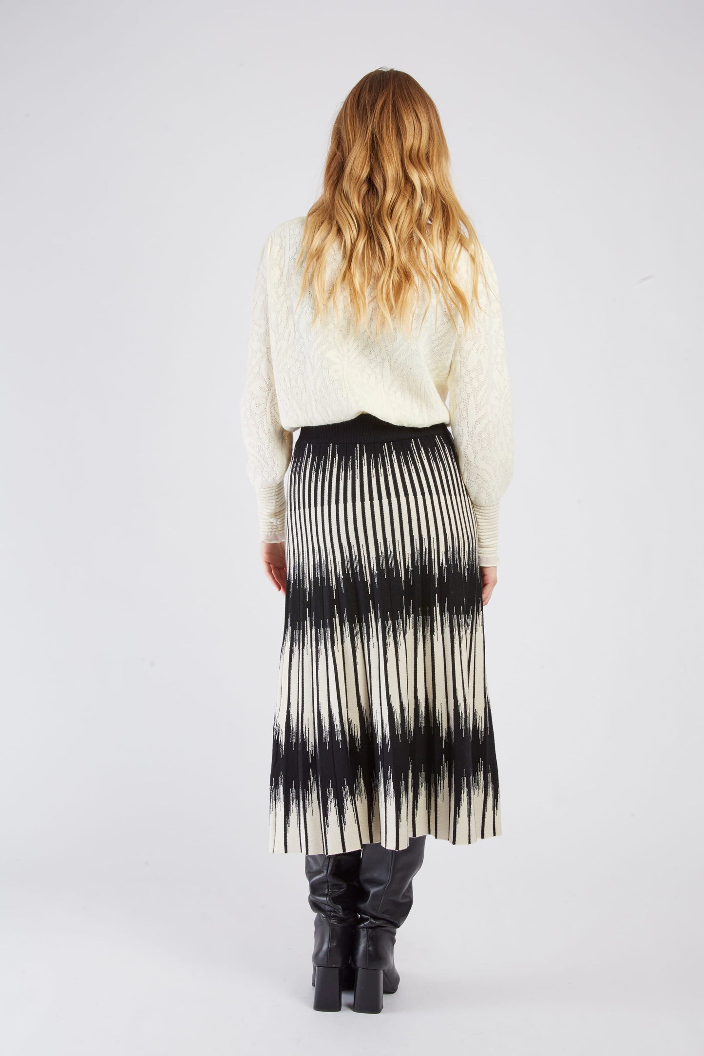 Derhy Black Knitted Skirt Jeannette