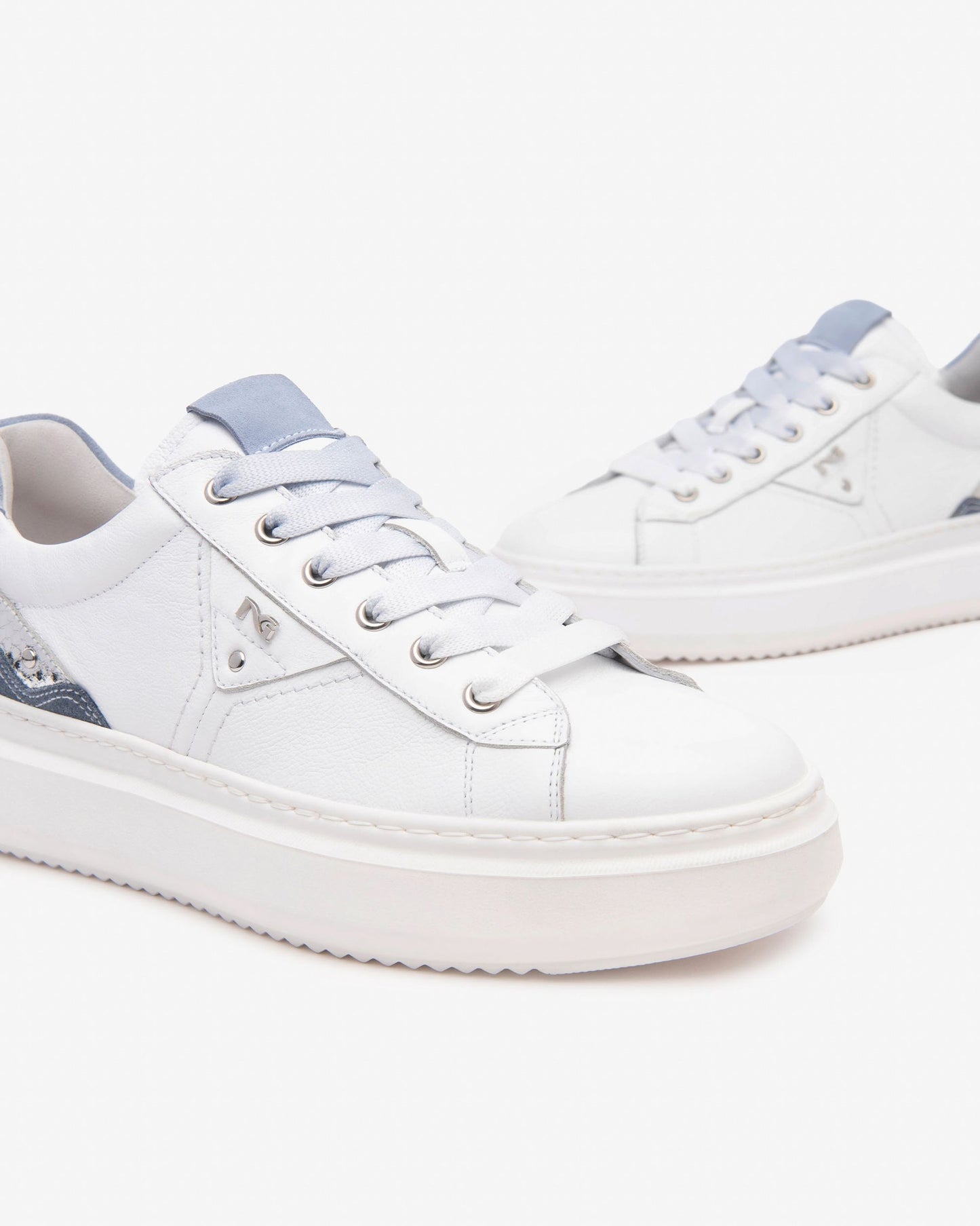 Nero Giardini White Trainer with Blue Laces E513040