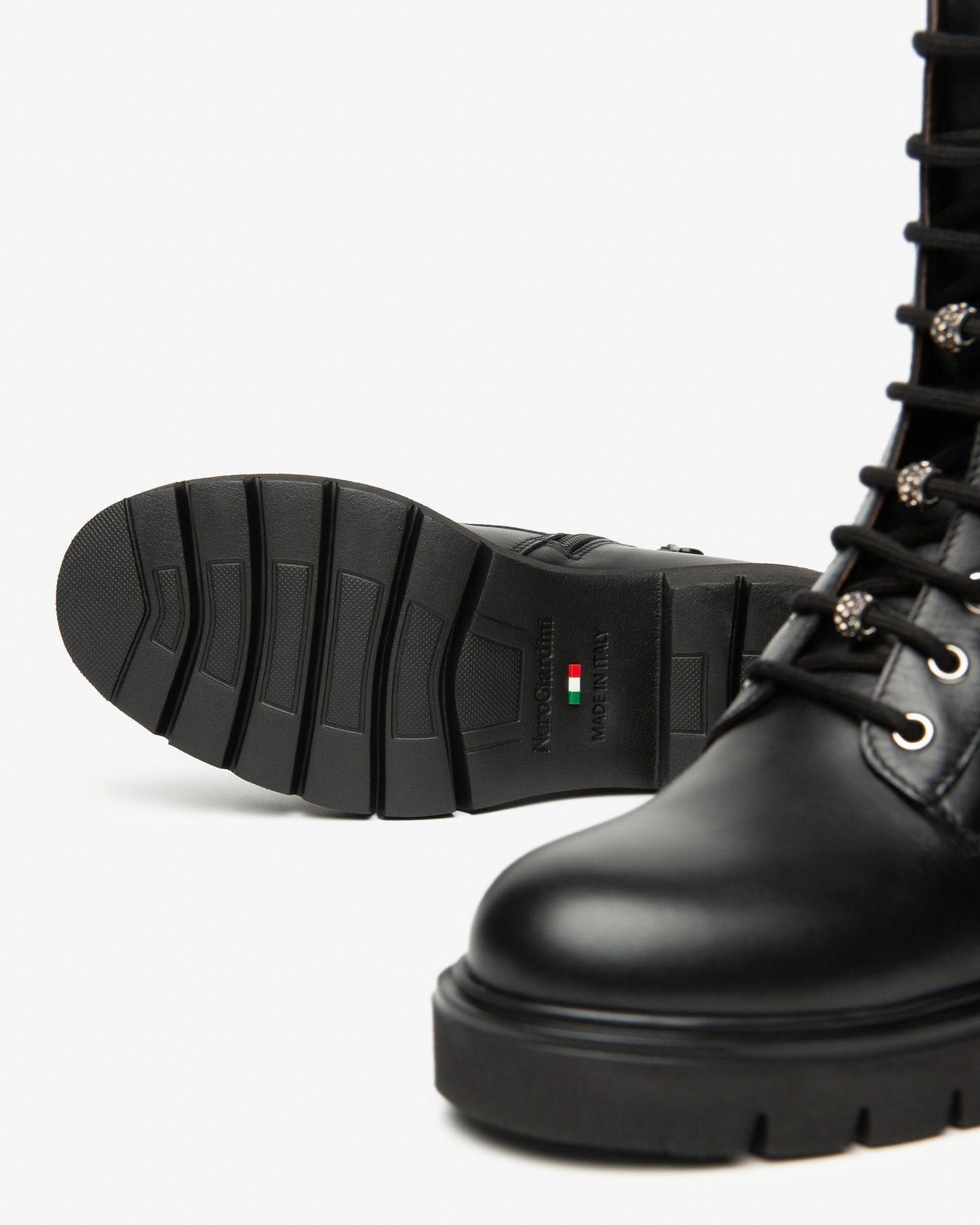 Nero Giardini Black Lace Boots I514810D