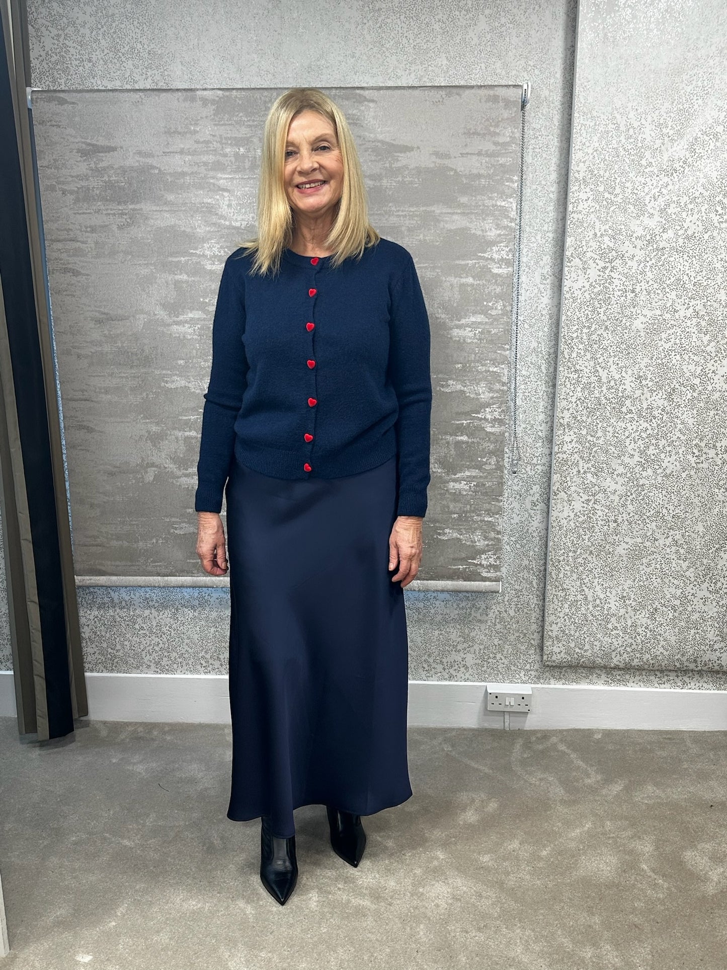 White Leaf Satin Skirt in Navy LGN22N