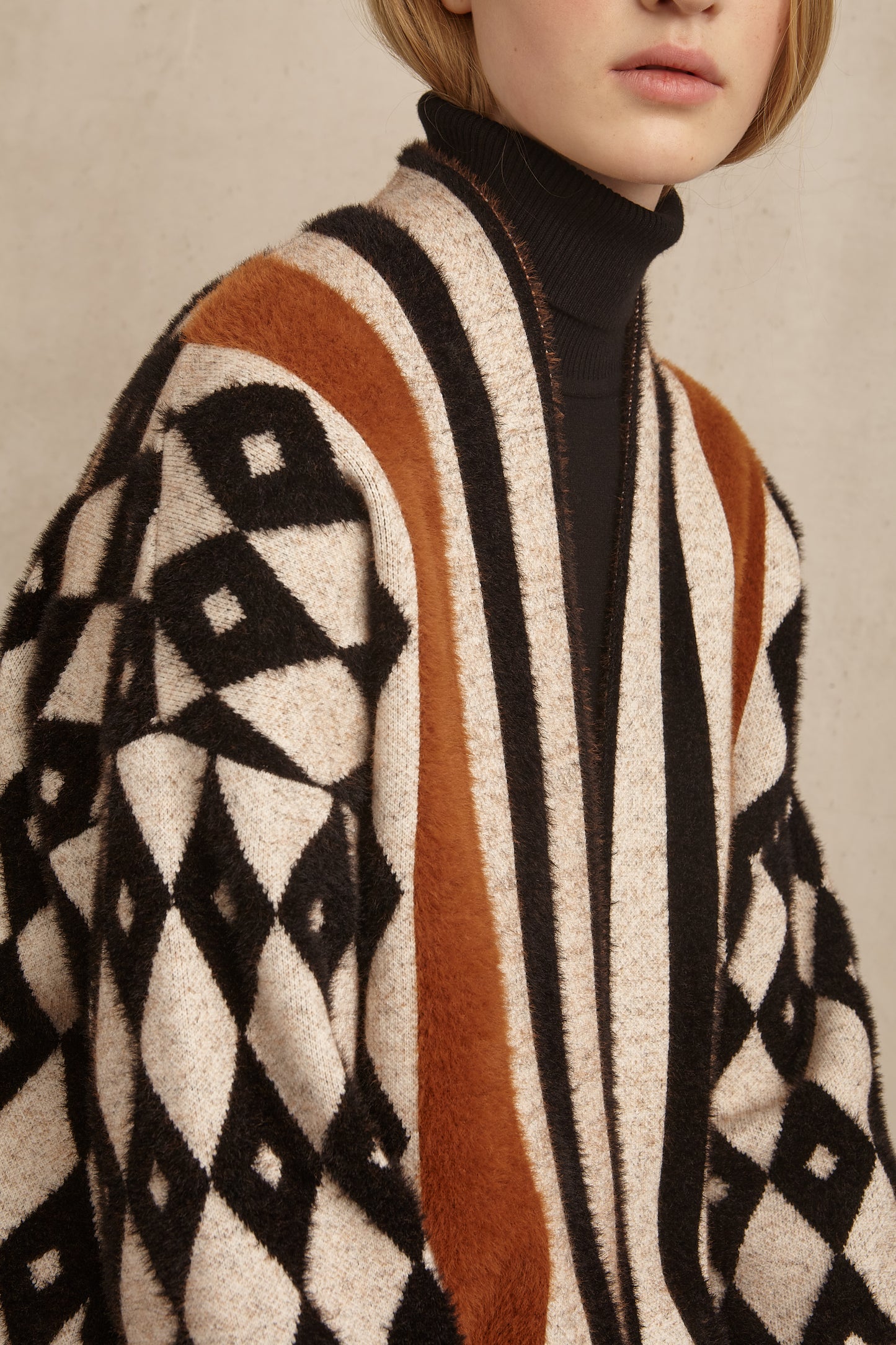 Marina V Bold Print Coatigan