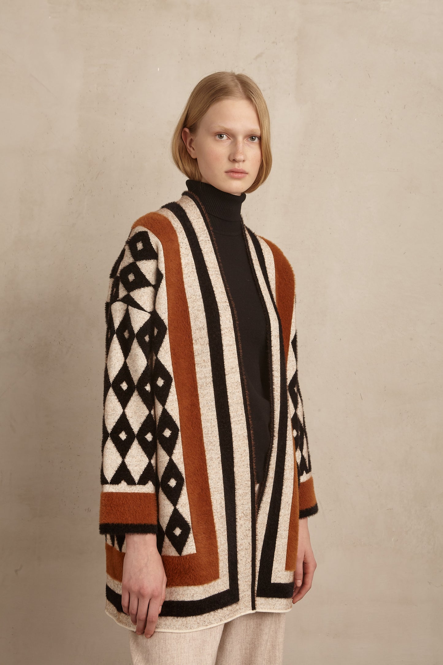 Marina V Bold Print Coatigan