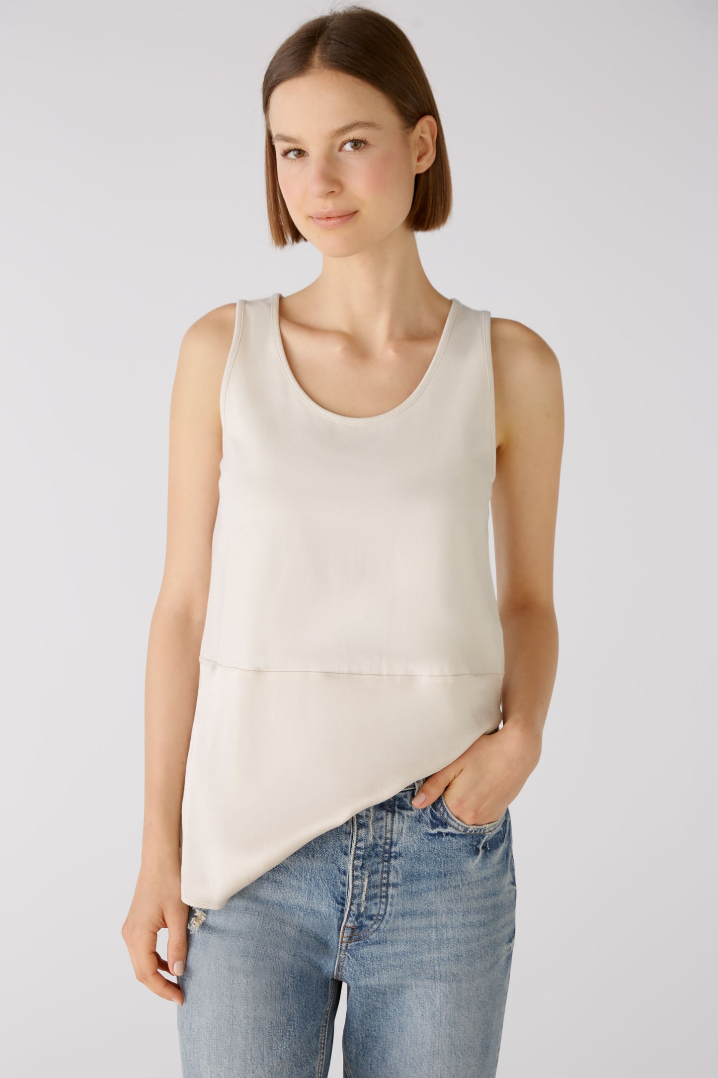 Oui Longline Satin Trim Cream Vest