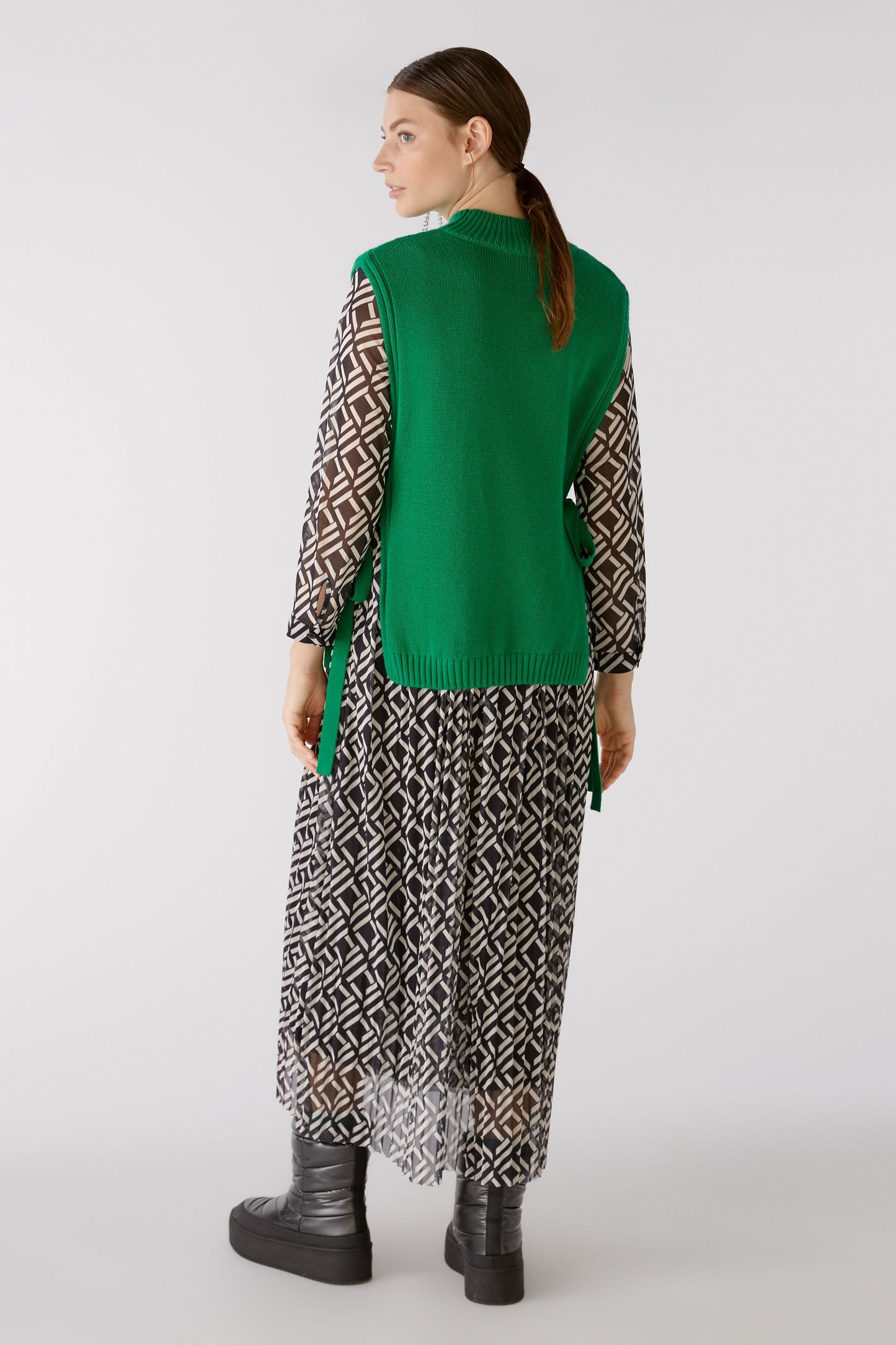 Oui Green Tie Side Tabard