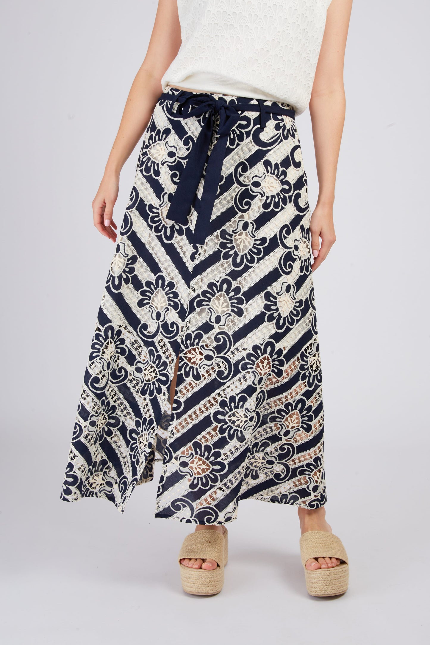 Derhy Lace A line Skirt Acelia