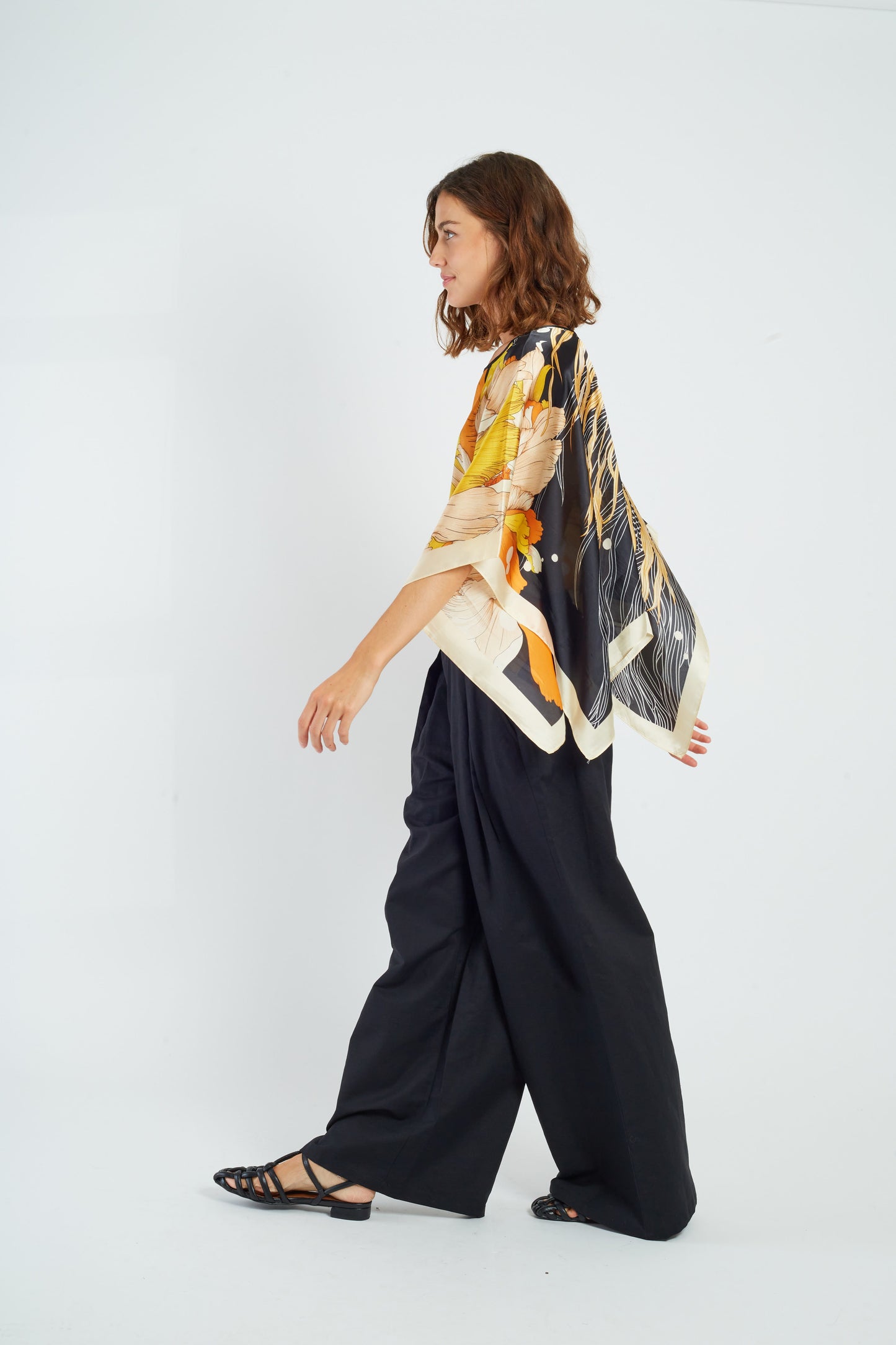 Derhy Black/Yellow Poncho Rafaela