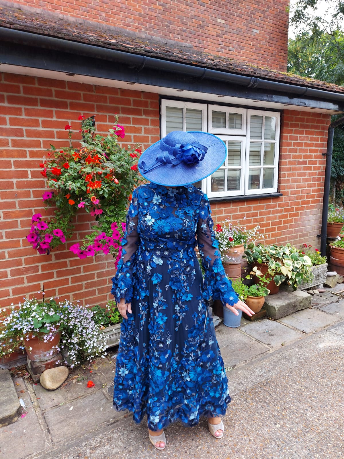 Veni Infantino Embroidered Floral Dress