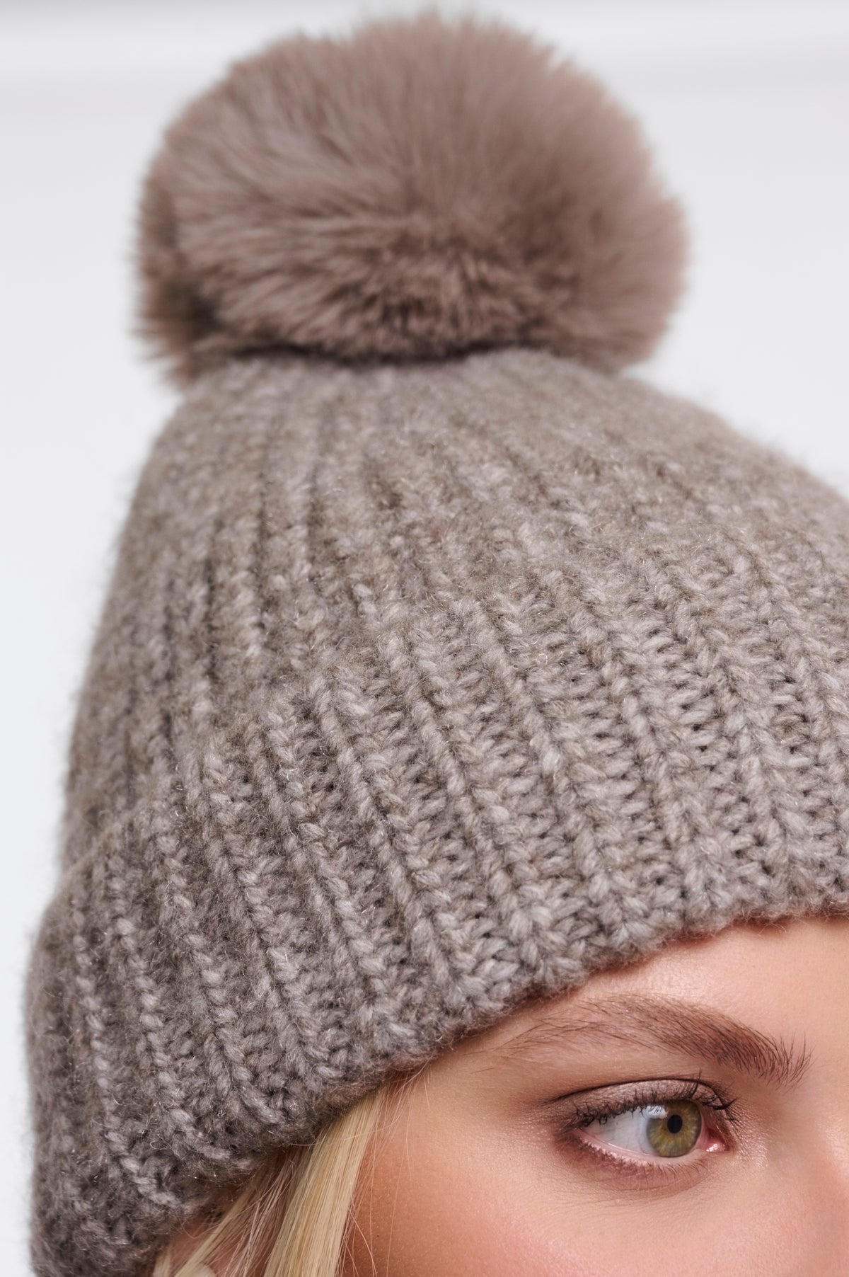 Rino & Pelle Pom Pom Hat Nancy