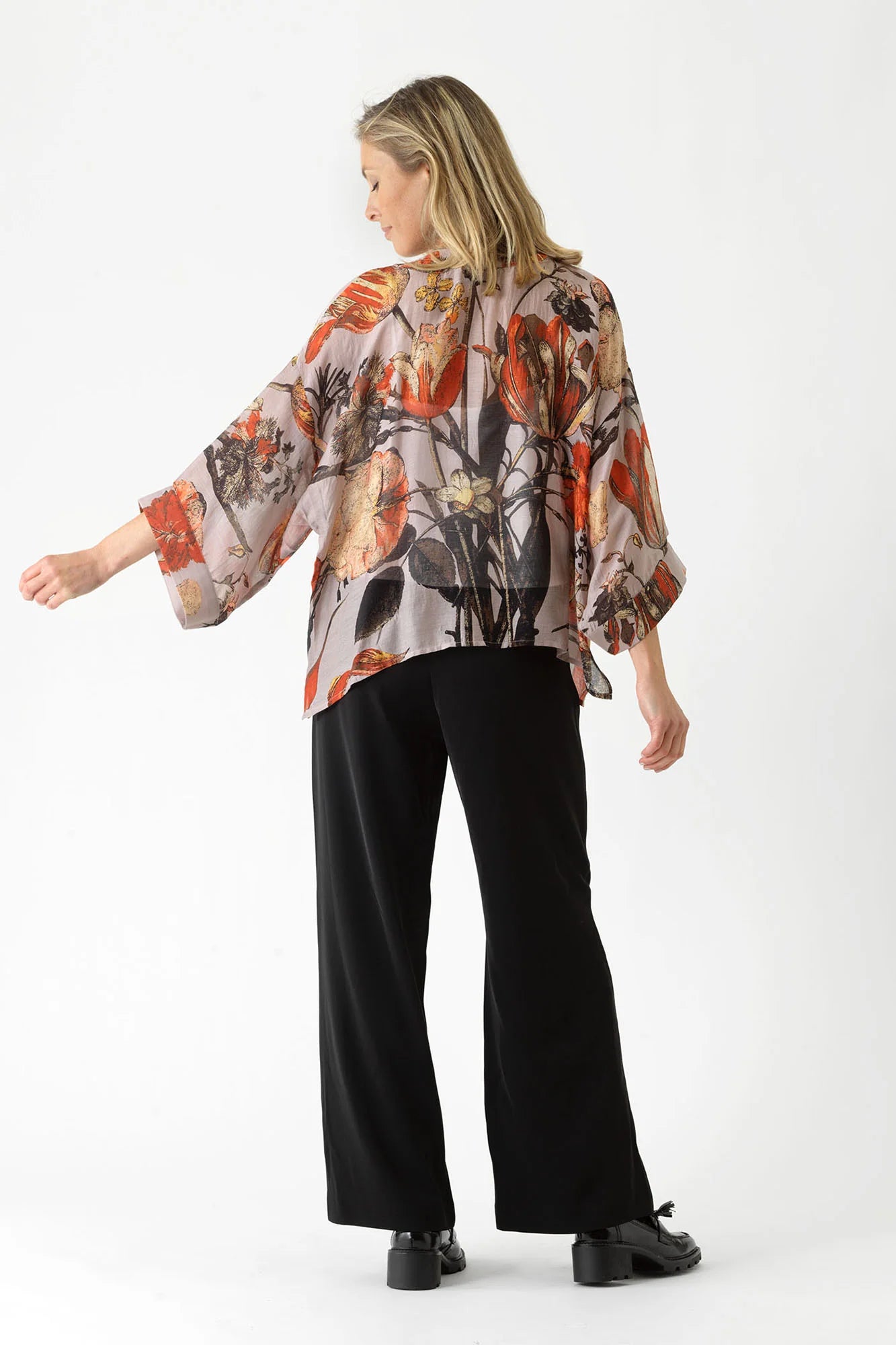 One Hundred Stars Tulip Kimono