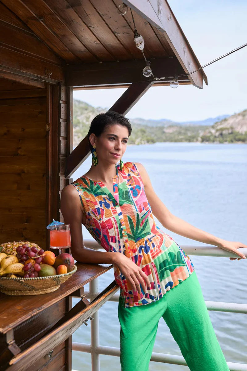 Tinta Plisse Tropical Print Blouse Tabea25