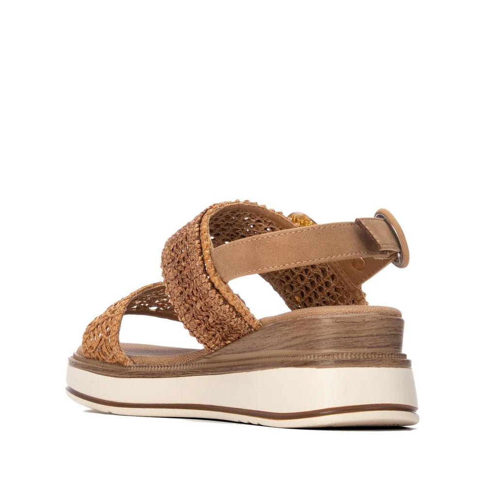 Xti Camel Flatform Sandal 145241