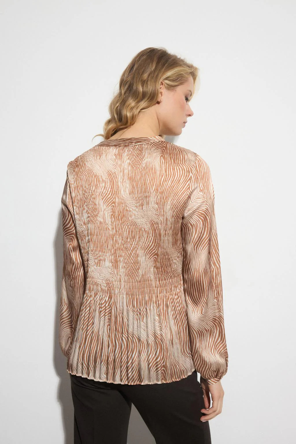 Barioche Swirl Print Plisse Blouse Suel