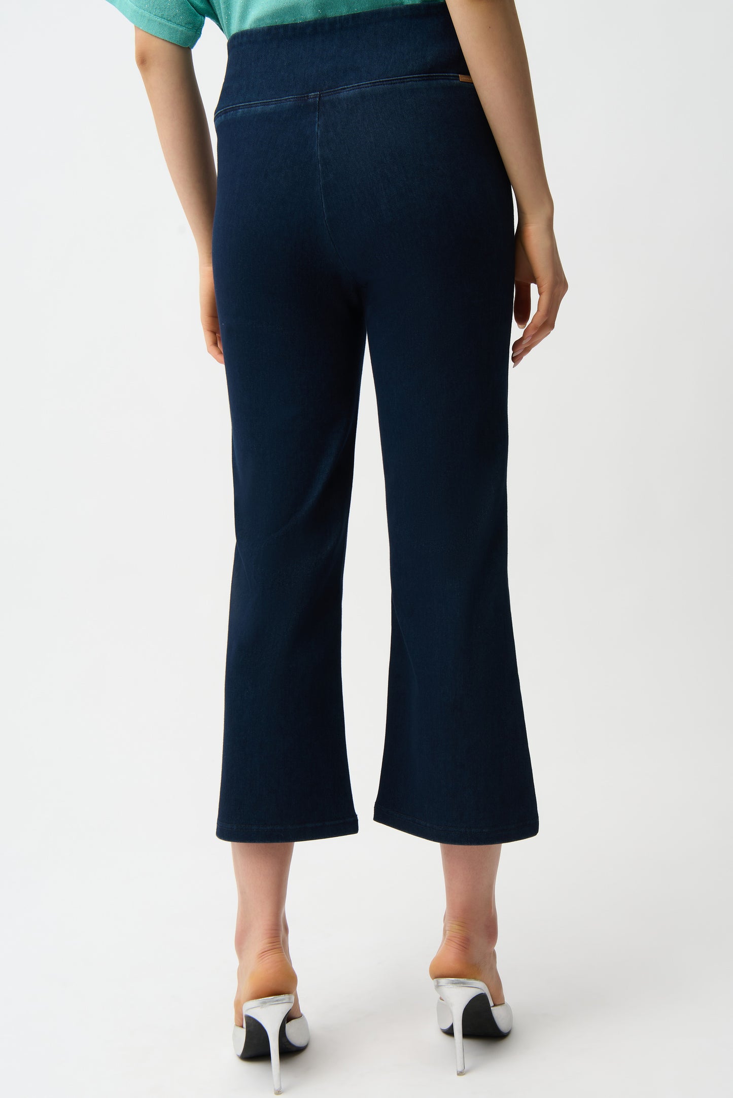 Joseph Ribkoff Crop Jean 261953
