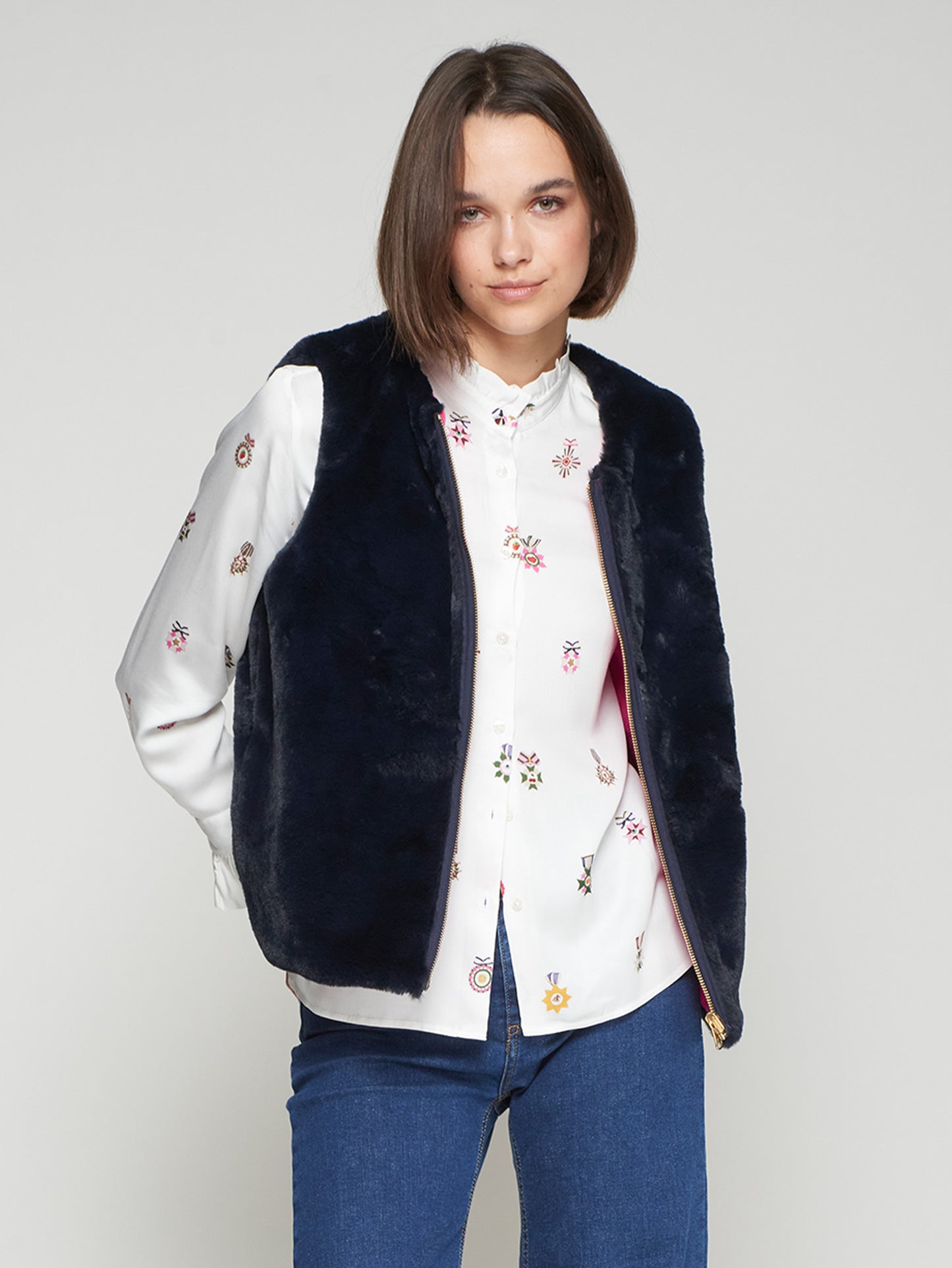 Vilagallo Reversible Gilet 32843