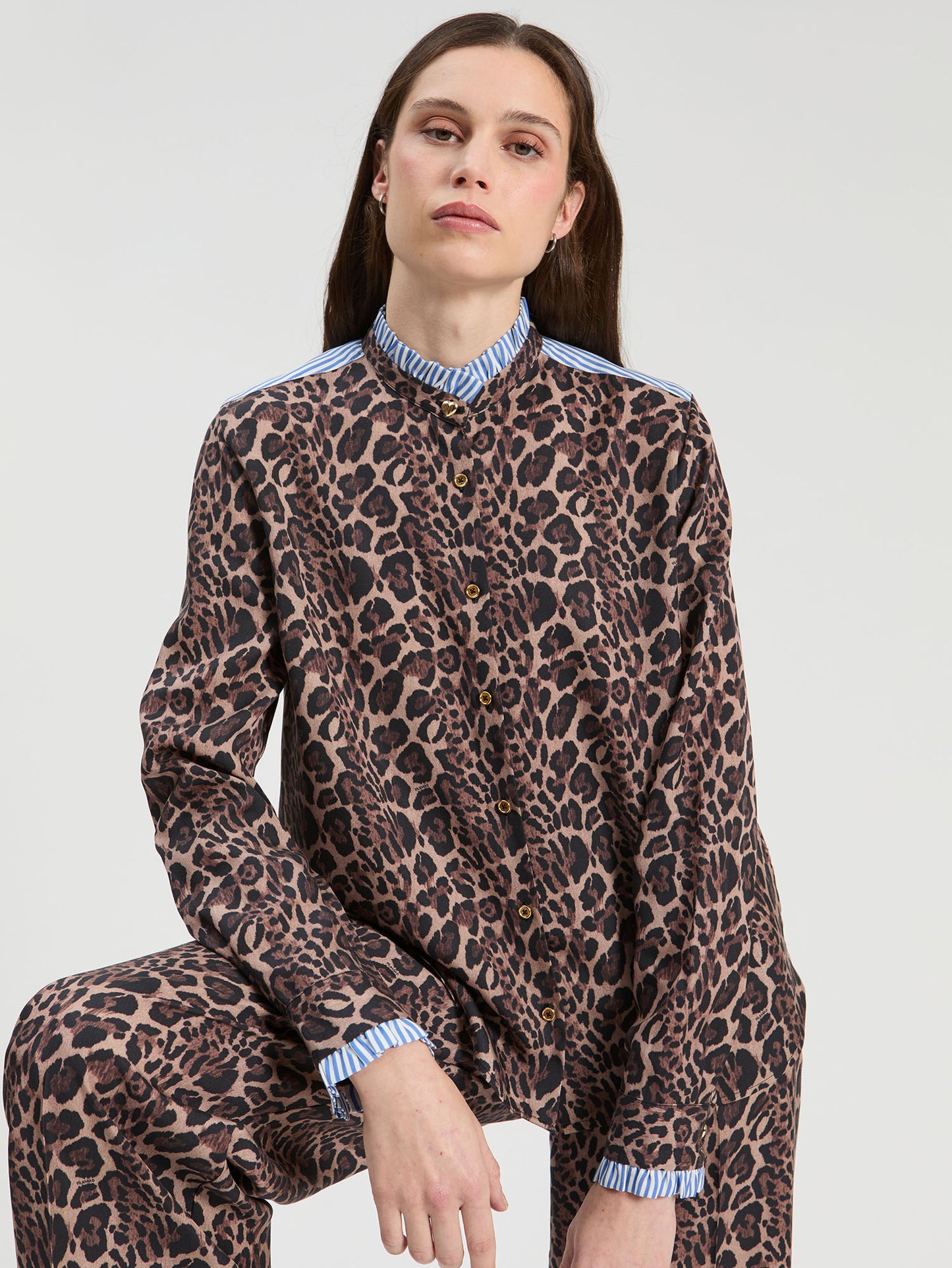 Vilagallo Animal Print Blouse 34035