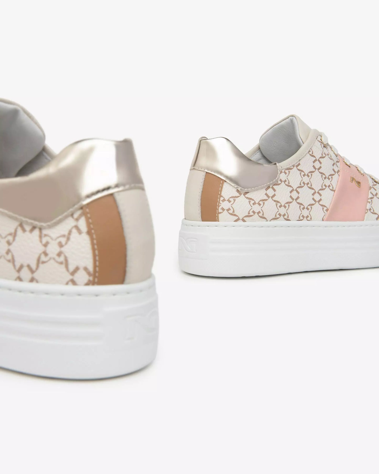 Nero Giardini Logo Print Trainer E409956