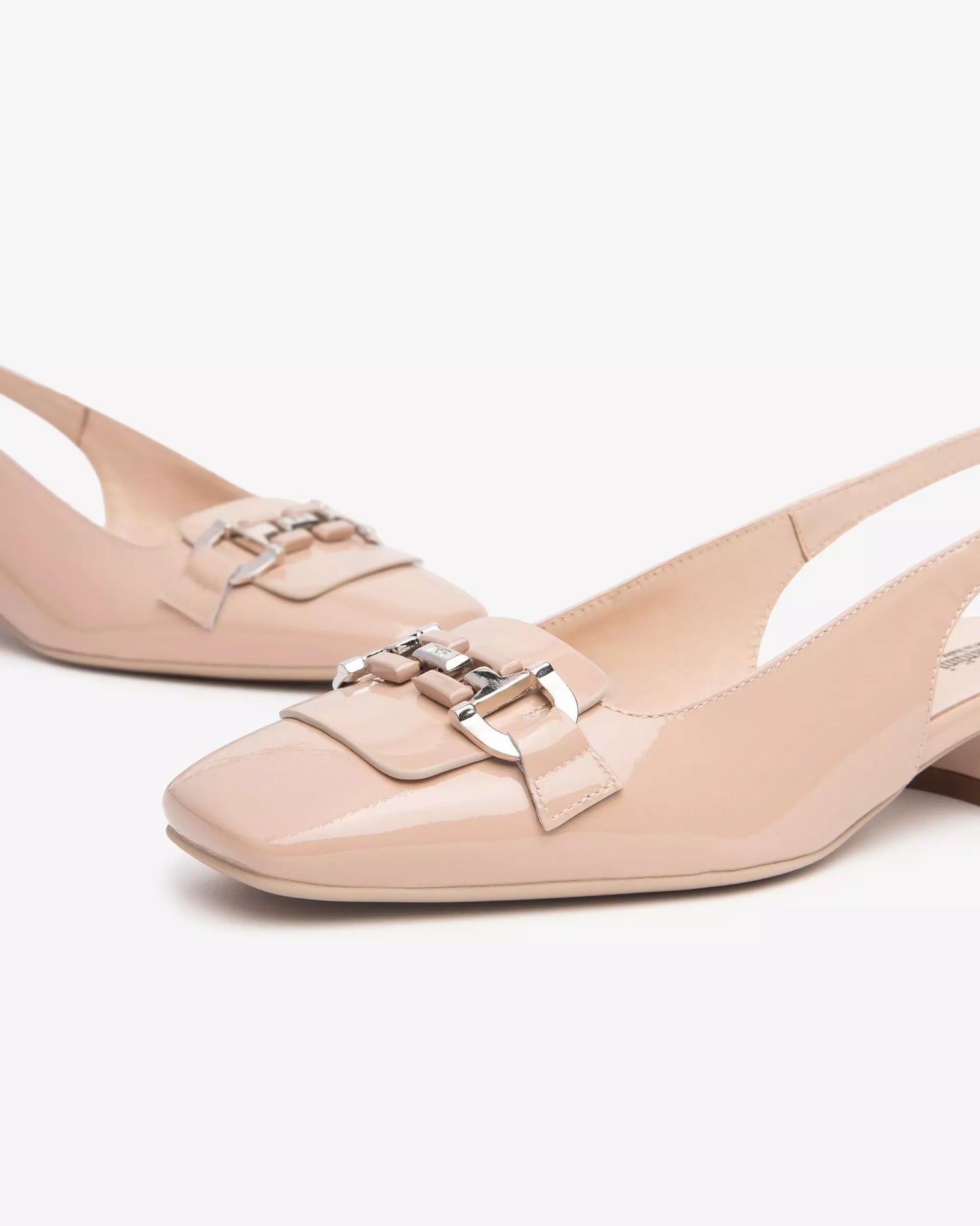 Nero Giardini Nude Patent Sling Back E512331