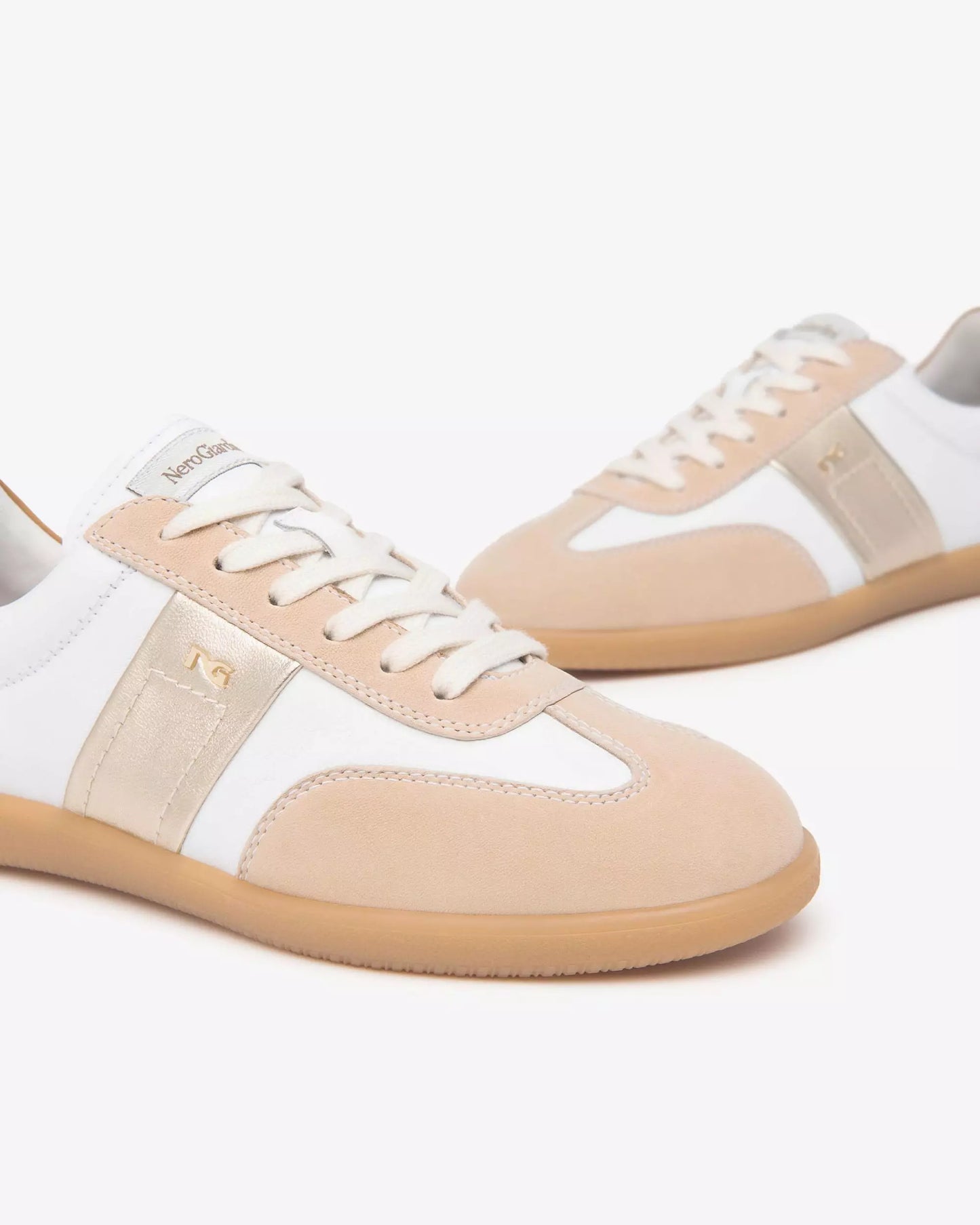 Nero Giardini Suede Samba Style Trainer E512855