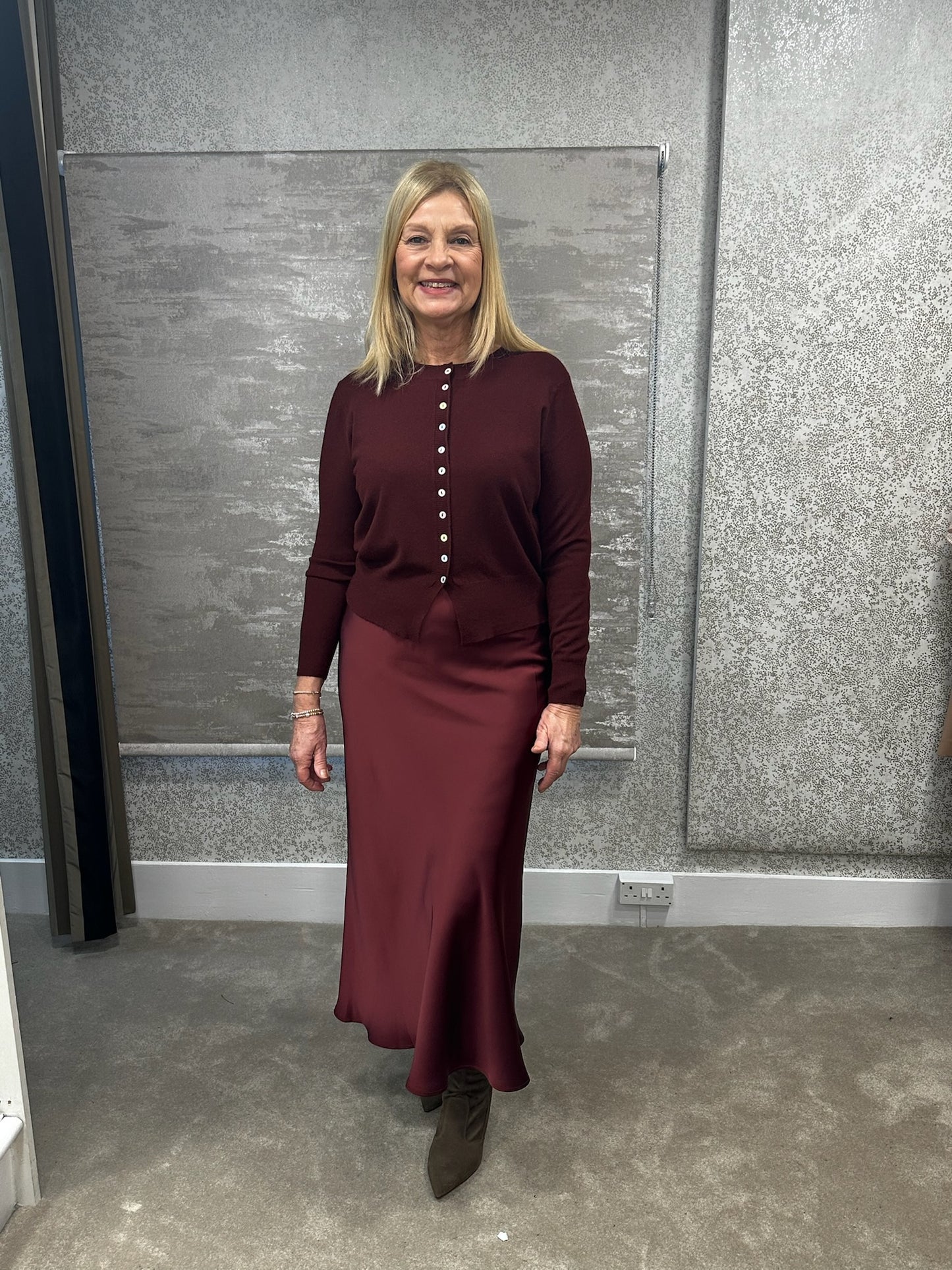 White Leaf Satin Skirt in Wine LGN22W