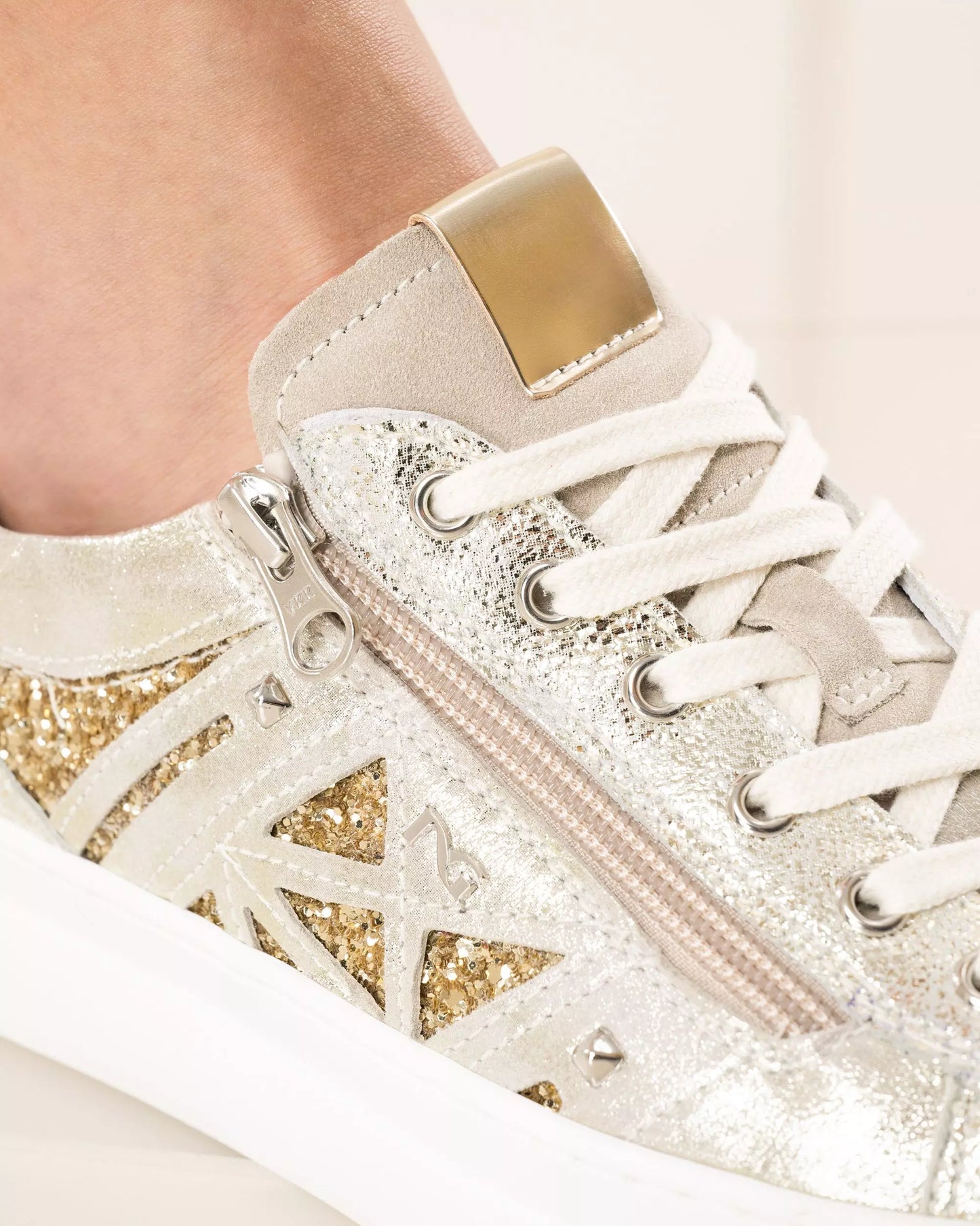 Nero Giardini Metallic Gold Bling Trainers E513010