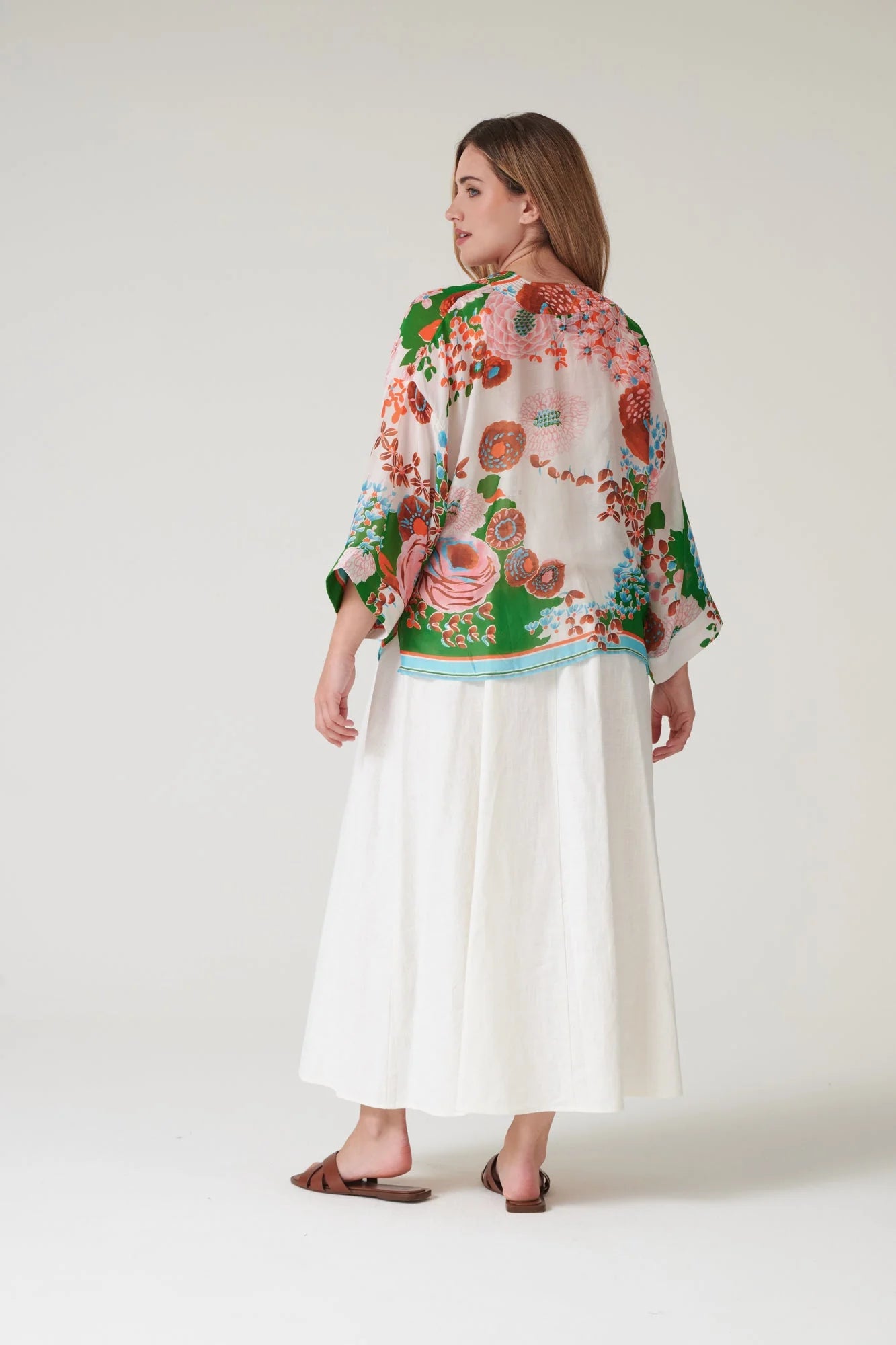 One Hundred Stars Kitsch Bouquet Green Kimono Kimkitgrn