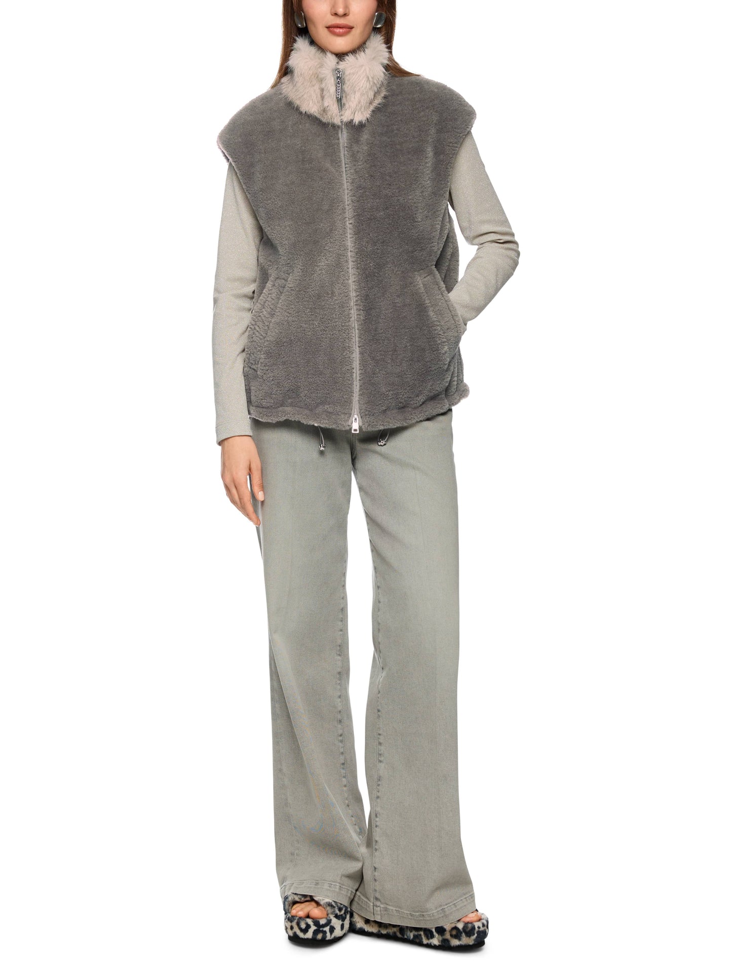 Marc Cain Fur Gilet ZC3701W63