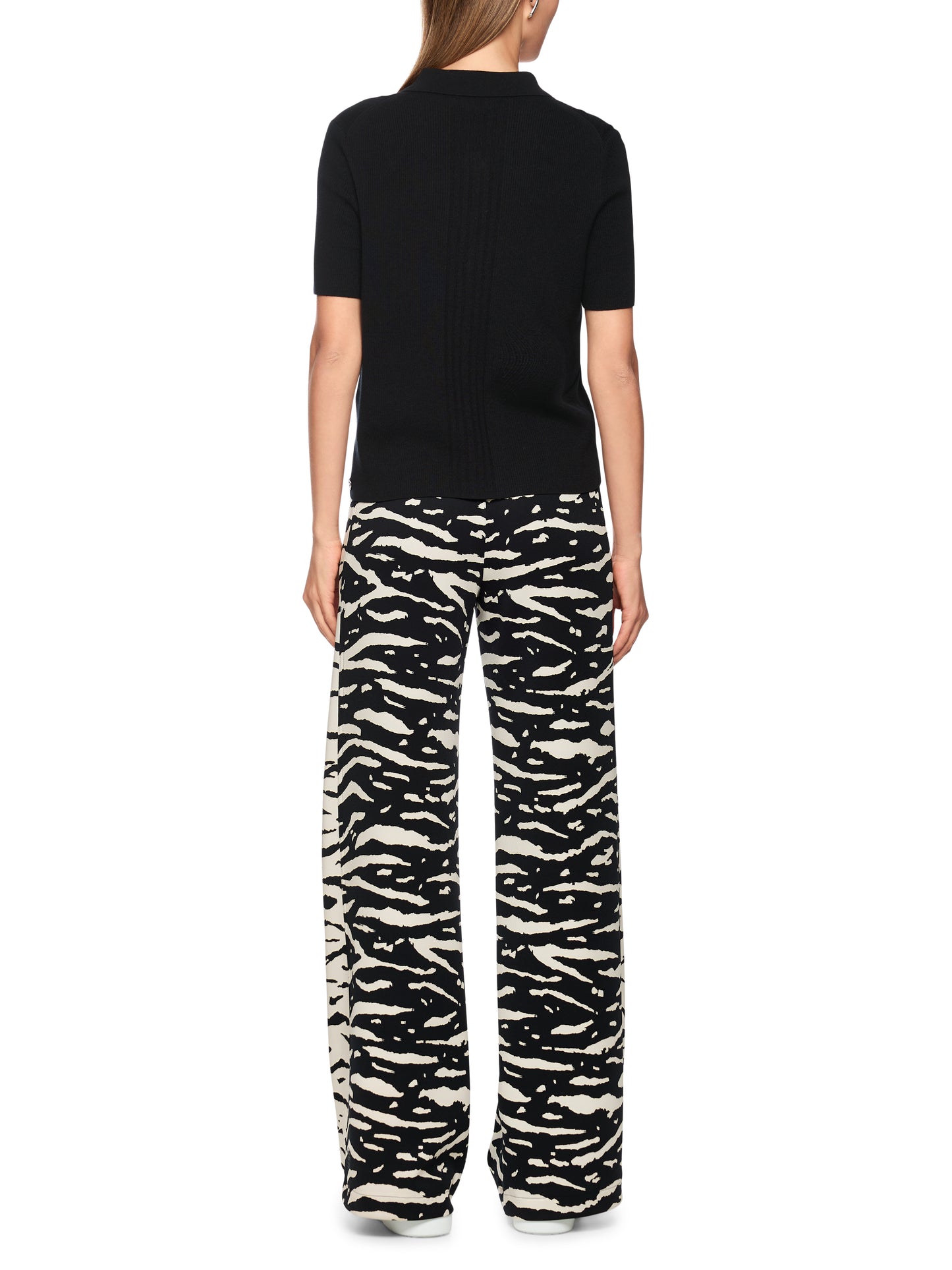 Marc Cain Sports Black Sweater AS5310M80