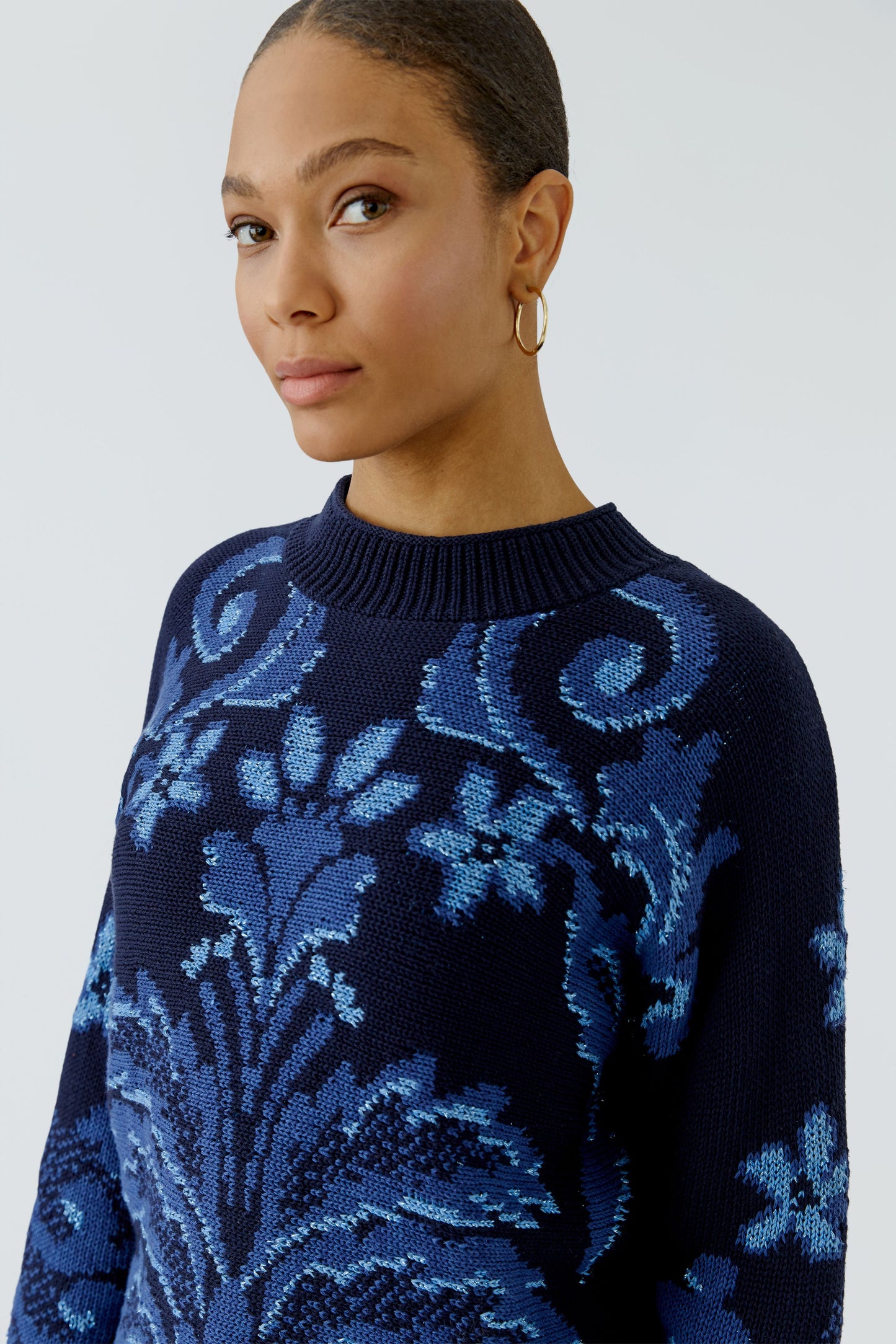 Oui Navy Paisley Sweater 98068