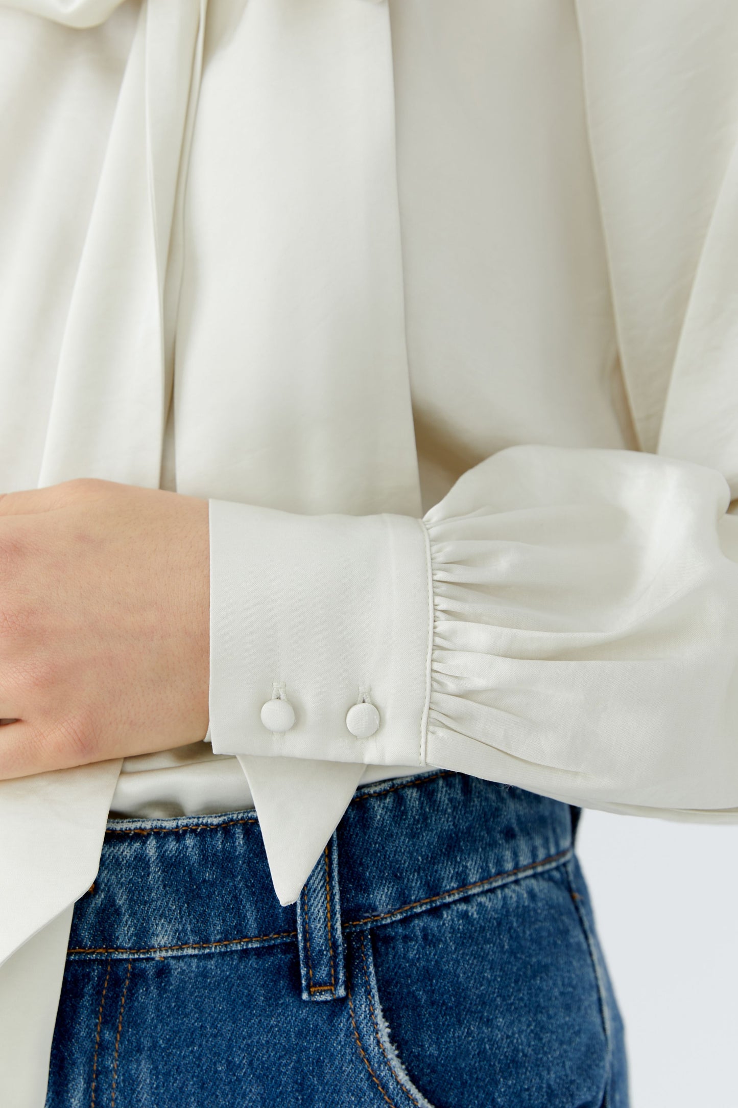 Oui Cream Tie Blouse 99093