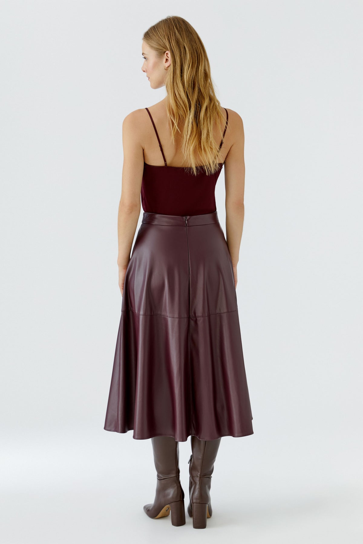 Oui Berry Pleather Skirt 87352