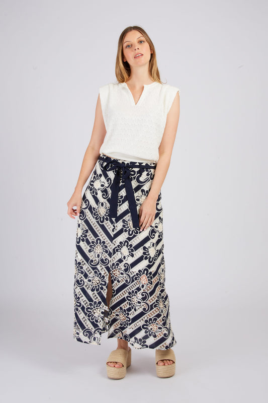 Derhy Lace A line Skirt Acelia