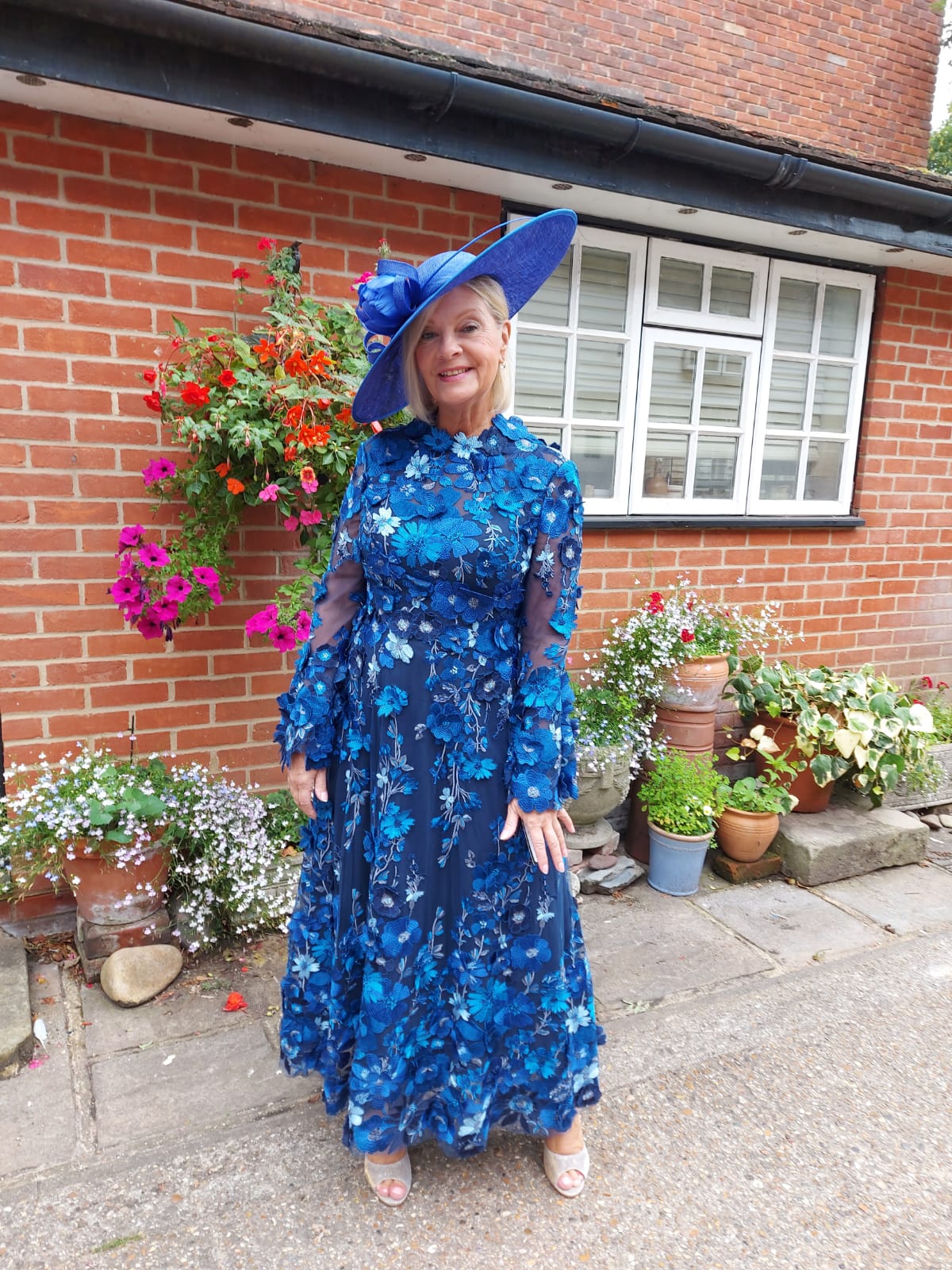 Veni Infantino Embroidered Floral Dress