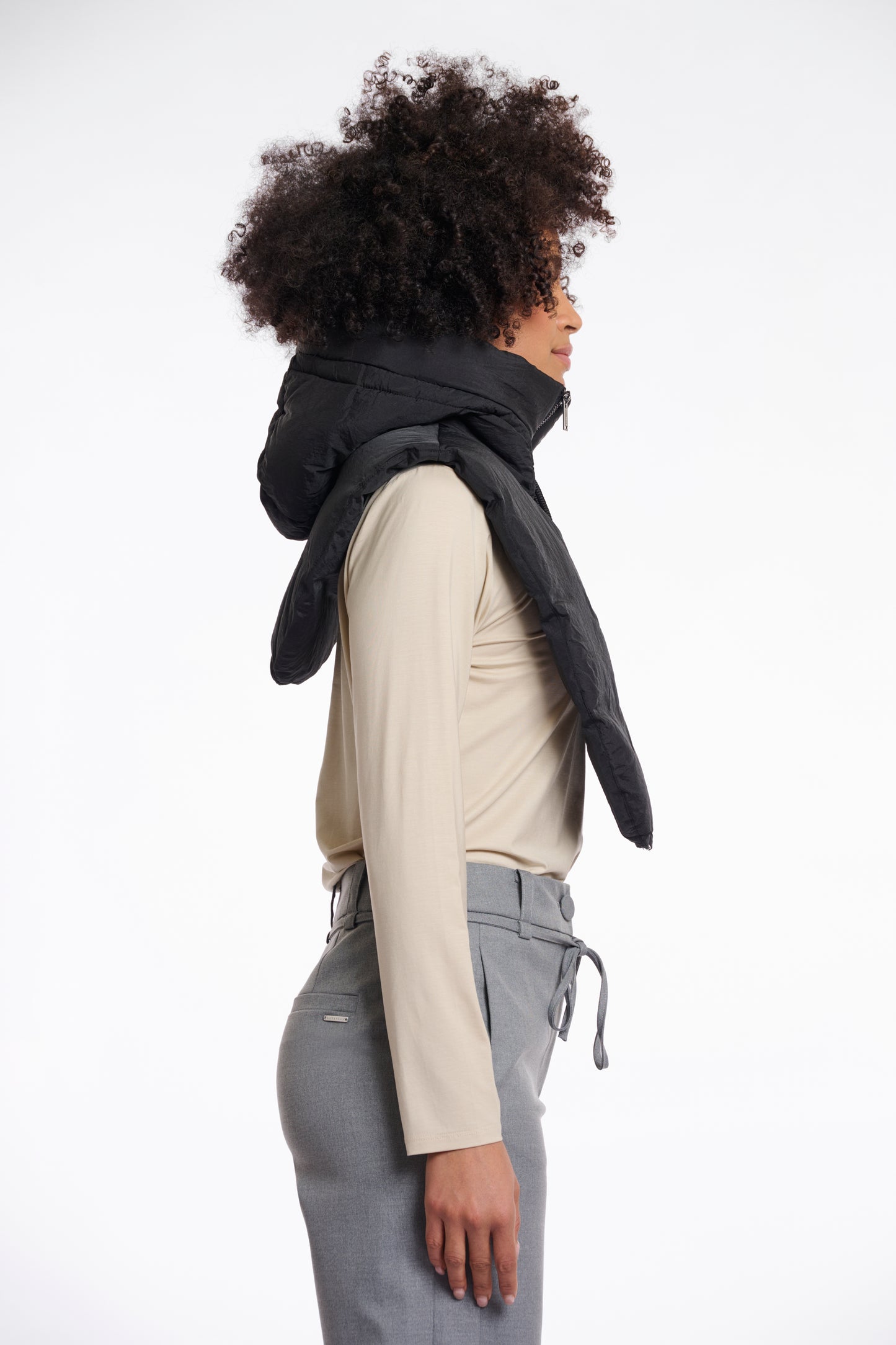 Rino & Pelle Black Insert Hood Tabita