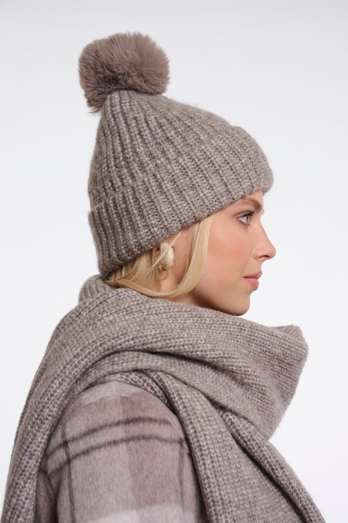 Rino & Pelle Pom Pom Hat Nancy
