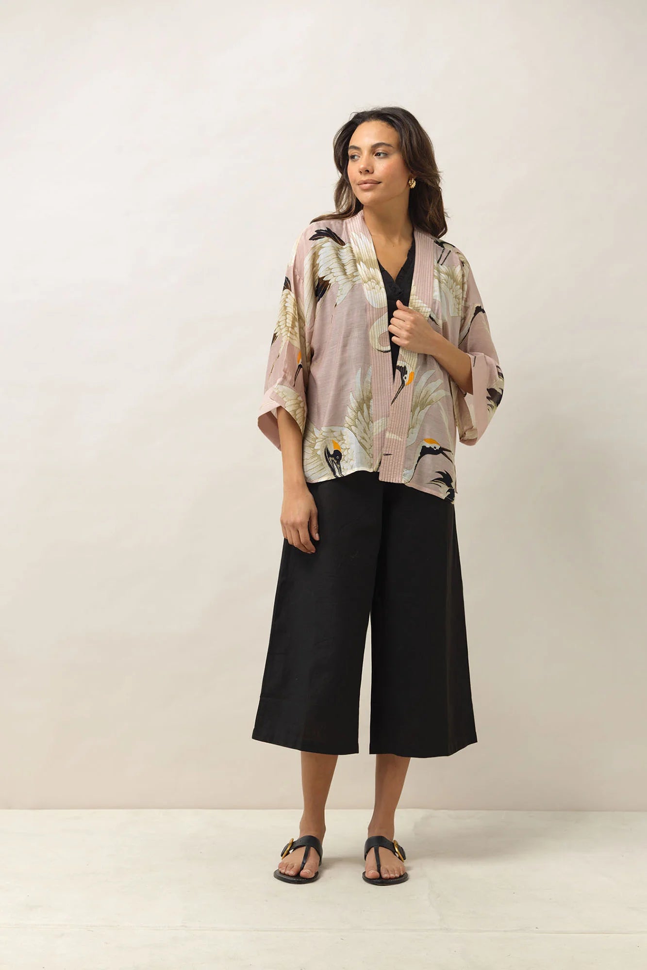 One Hundred Stars Stork Plaster Pink Kimono