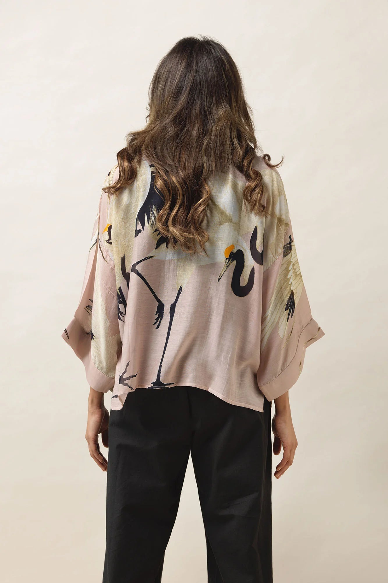 One Hundred Stars Stork Plaster Pink Kimono